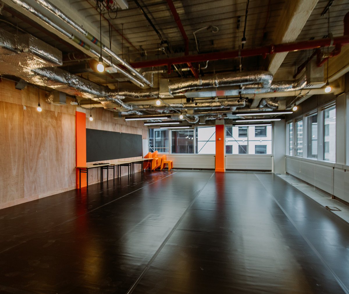 newdiorama's tweet photo. Inside NDT Broadgate...

We can now share with you photos of the two-floor, 29-room, sustainable space built  for independent artists - by a team of magicians - in just two months. And the best bit is... it's completely FREE to use. 

https://t.co/yXadxohVYc

#NDTBroadgate https://t.co/rUt1LG3g37