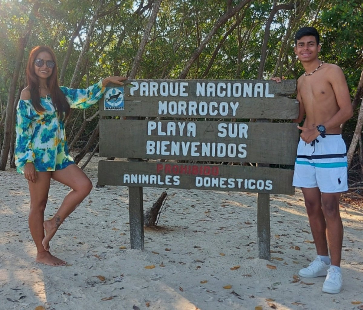 LuckertCM's tweet photo. ¡Un día diferente! 🏖️☀️
#Morrocoy #Venezuela #FullDay
#CayoAzul #PlayaSur #SummerBeach https://t.co/ep9fcQ4FkH