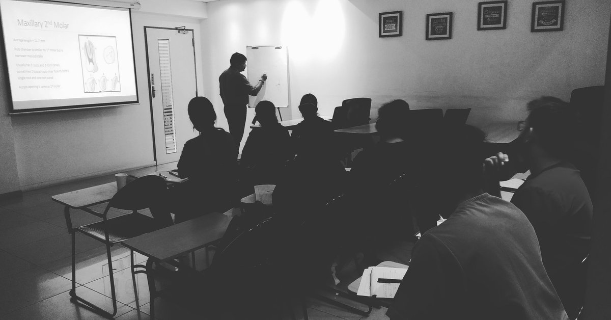 AAEINDIA's tweet image. Class Room Discussion about Clinical scenarios and Patient treatment protocols are one of the main in many  objectives tought at AAE INDIA . 

Look out for upcoming Programs at AAE INDIA ,BANGALORE 
#aaeindia #aae #aaeskillprogram #aaeian #aaeian #bestendodonticprogram