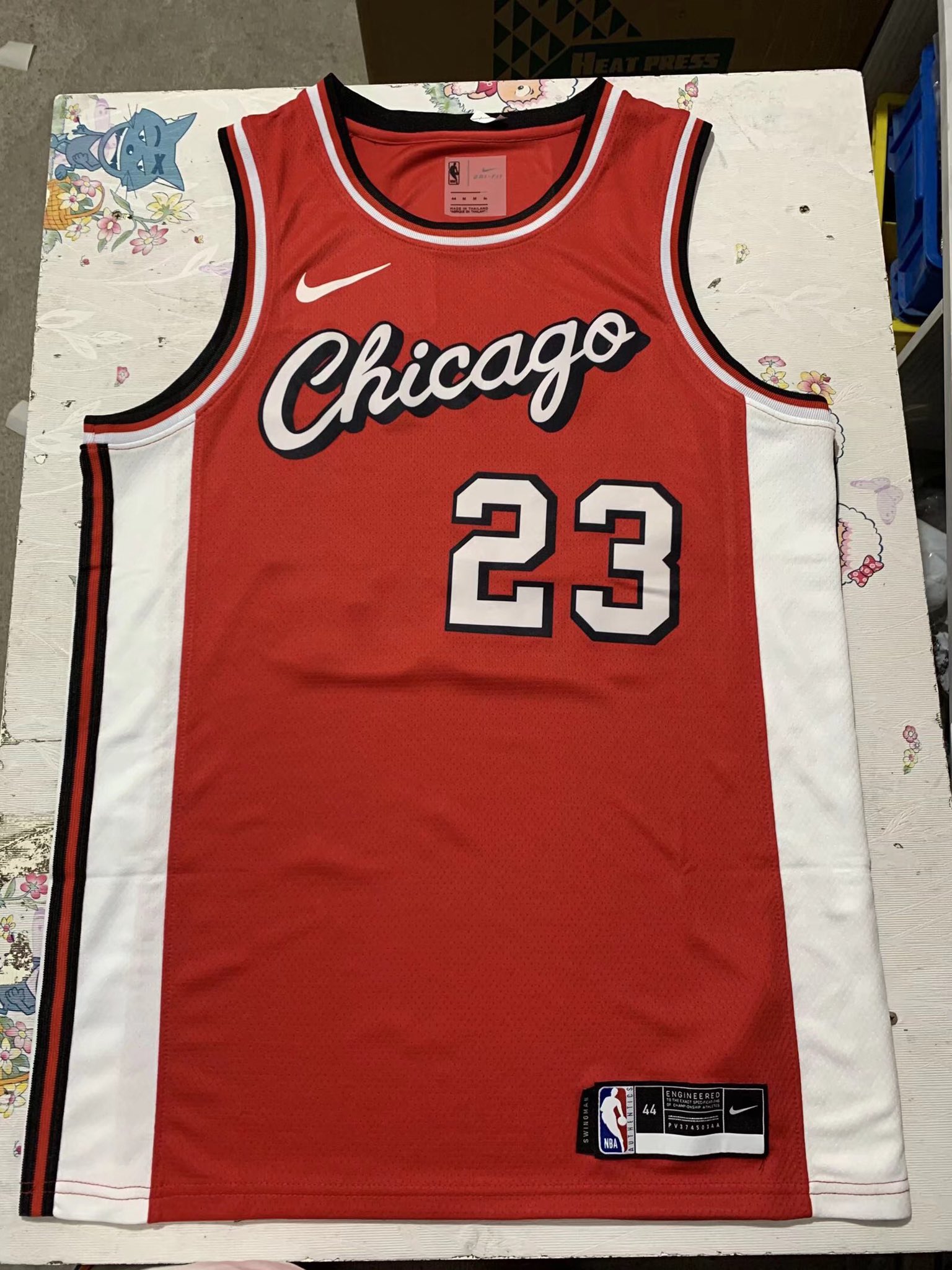 Bulls sell jersey space to optical company — and the results are a blur