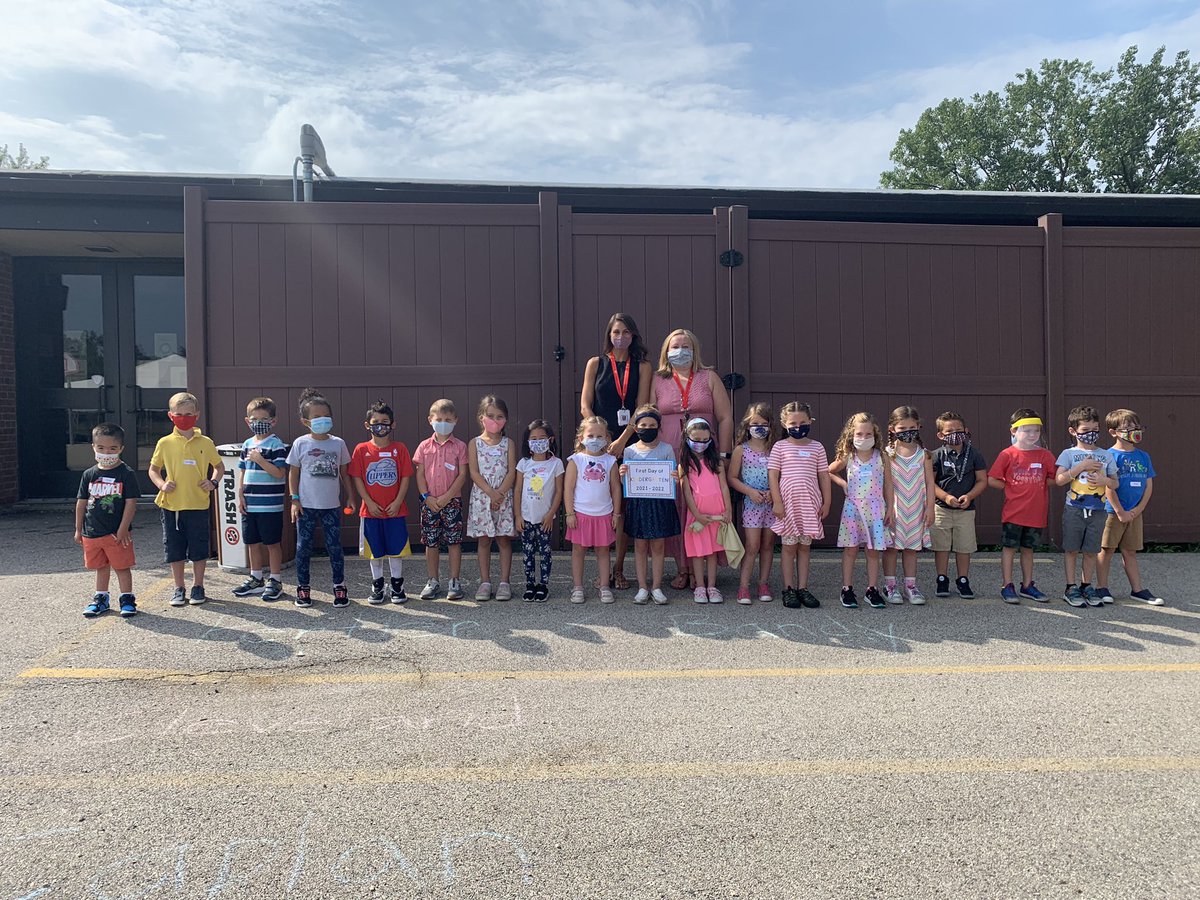 These new kindergartners rocked their first day! #wal109 #engage109