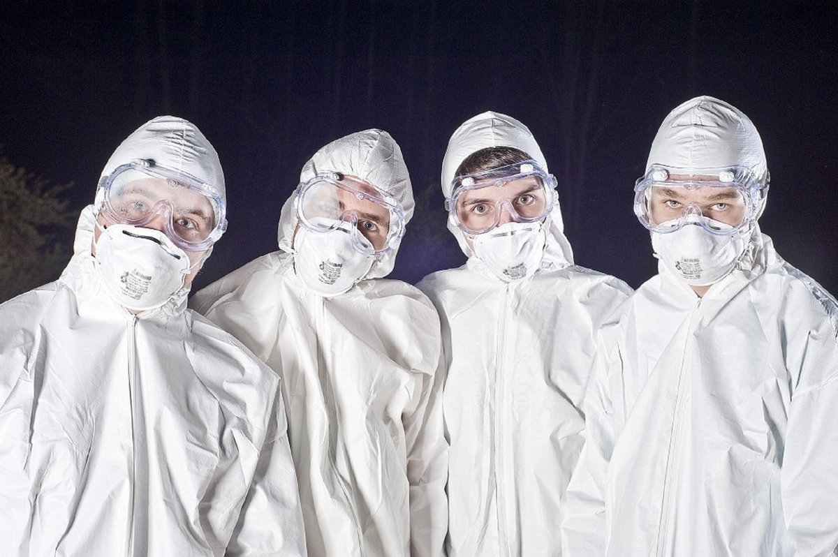 Blackhouse_Recs's tweet image. **LABEL ANNOUNCEMENT** 
Please welcome An Isle Ate Her to Blackhouse Ltd.

AN ISLE ATE HER don&apos;t have the typical story that most bands in metal music do. Check out the full announcement at blackhouserecordsinc.com (link in bio)

#mathgrind #mathcore #mathrock #metal #grindcore