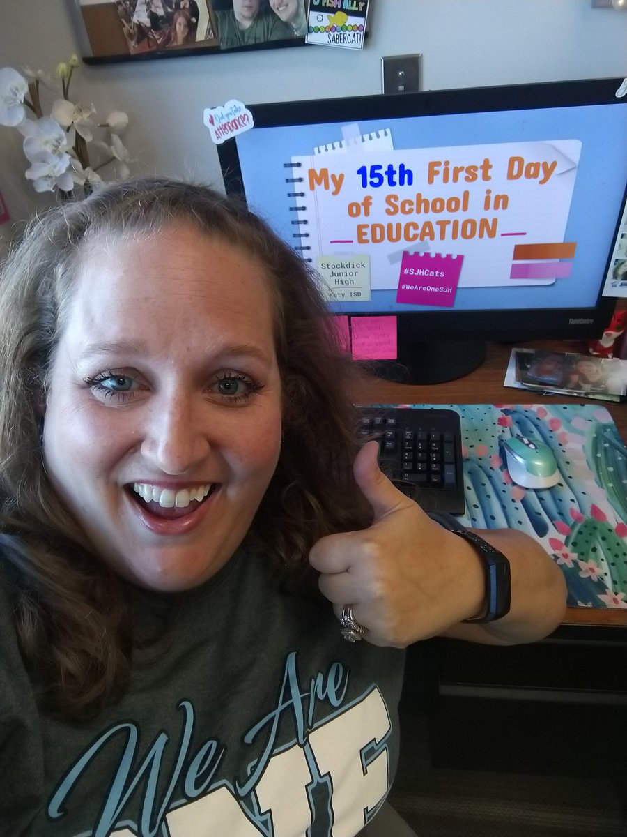 MathNerdWallace's tweet image. First day of my 15th year teaching was a success! Bring it on day 2!! #SJHCats