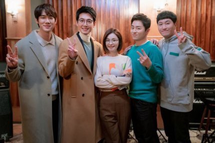 jeongwoni54cm's tweet photo. “According to the National Organ Organization and Blood Management Service, after the story of a son who agreed to donate an organ from his mother whom he met for the first time in 30 years, the average number of inquiries, which stayed at 100, increased by nearly 1,000” https://t.co/PkTcDCAZKU