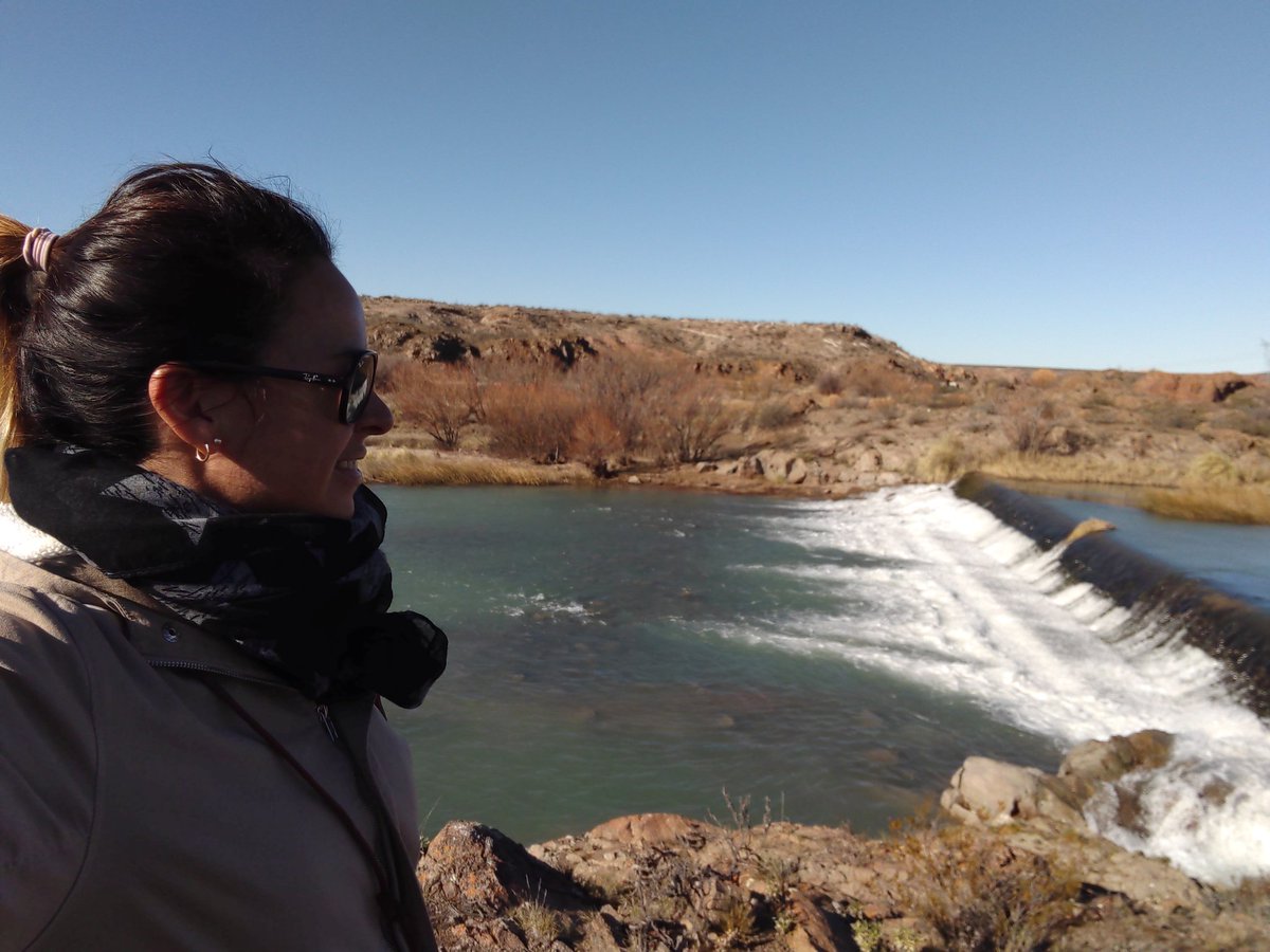 MaruOrtizTw's tweet photo. 💦 Apertura de compuerta en #BocaToma 
Muy de a poco comenzarán a llenarse de agua los canales de riego...la venas del #VIRCH
📌 Próximamente todos los detalles en #JornadaPlay https://t.co/2cxXAh0rkt