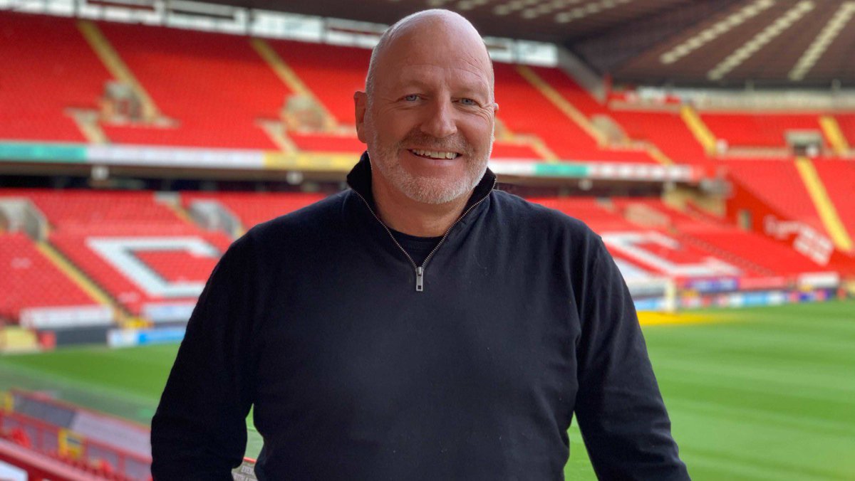 DeanChapman71's tweet photo. @SandgaardThomas We as fans can sniff out a wrong un at our club. This man has taken us too an all time low, the fans want him gone. Awful recruitment. Give it to Gallen. #Roddyout #cafc https://t.co/AG5iGZ190l