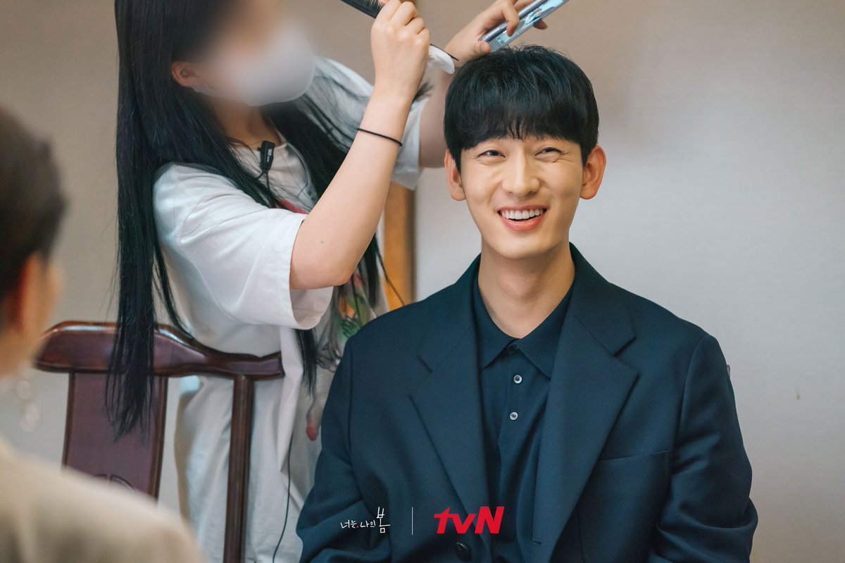 fairyyeji_'s tweet photo. behind the scene #YouAreMySpring #YouAreMySpringEp12
-#SeoHyunJin #KimDongWook #YoonPark https://t.co/MQ8azQWvq7