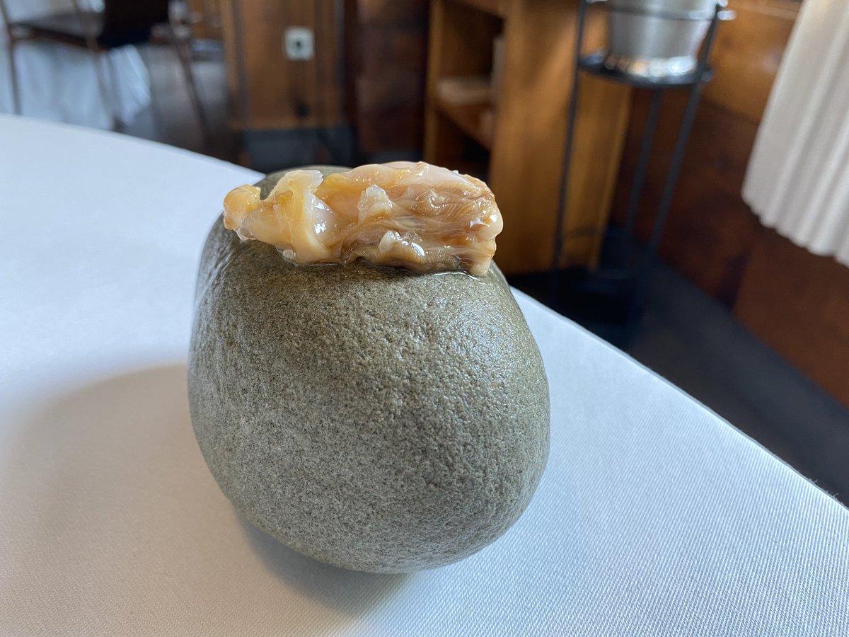sanchez_jaen's tweet photo. Mugaritz toca el alma, el corazón, la cabeza. https://t.co/X1hGfQiwXG