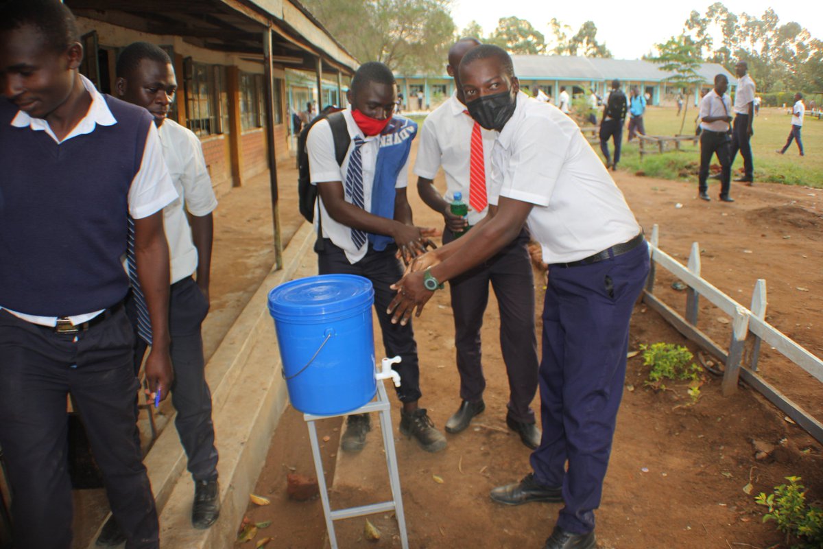 macohelp's tweet photo. We taught the students the steps in hand washing https://t.co/bZdB7lVnfX