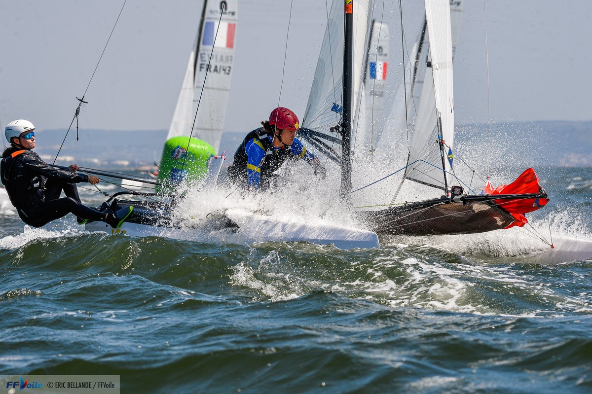 FFVoileEvt's tweet photo. 📷 Les photos du jour signées Eric Bellande 🔥. #CFEG #CFJeunesVoile
📱 Toutes les images sont à retrouver sur le site officiel du Championnat : https://t.co/FXfpuve0rm https://t.co/EZaWfZCx9c