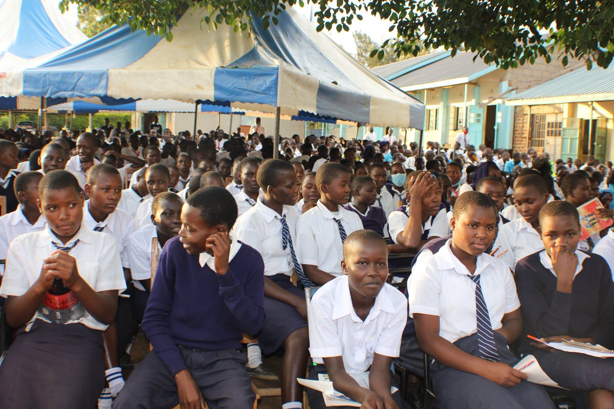 macohelp's tweet photo. Today we did  COVID-19 sensitization at St Paul's Ebusia High School https://t.co/5Qc5uHGy0L