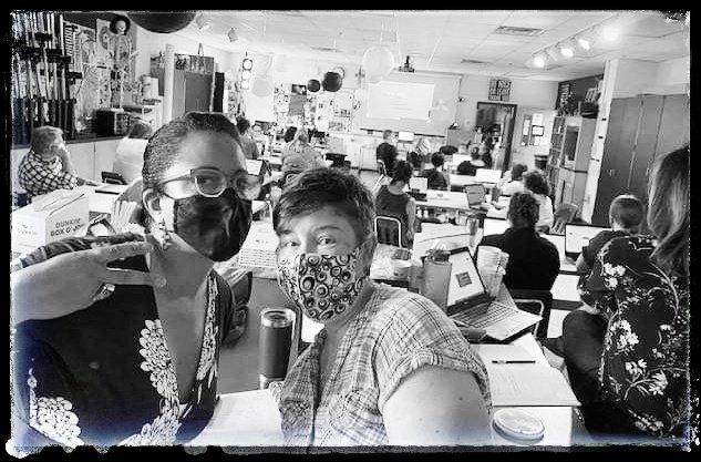 FCPSfinearts's tweet image. Art teachers had the opportunity to connect in small groups today to kick off the 2021 school year! #FCPSReturningStrong #FCPSBackToSchool