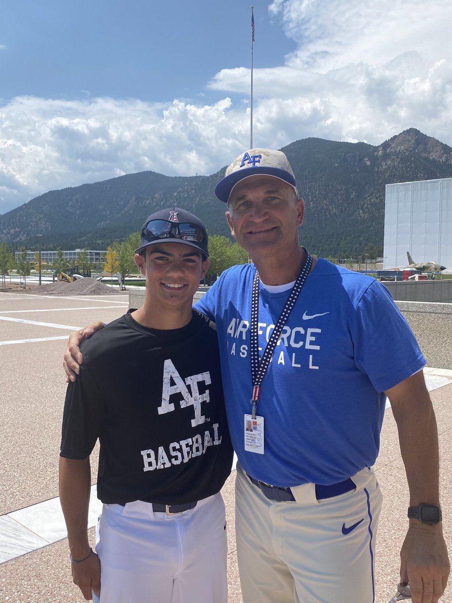 Dominic Evanina tweet media