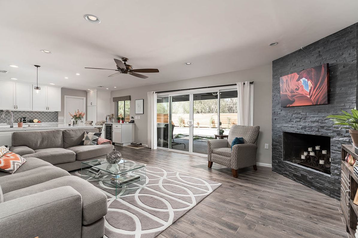 rwremodeling's tweet photo. With open concept floor plans you can use design elements to give the illusion of more space.  Focal points can be subtle or grand and the opportunity is there for more than one eye catching area.  Open up your home by calling or visiting our website:  https://t.co/DV10PsLxtp https://t.co/mU1LzkSLNI