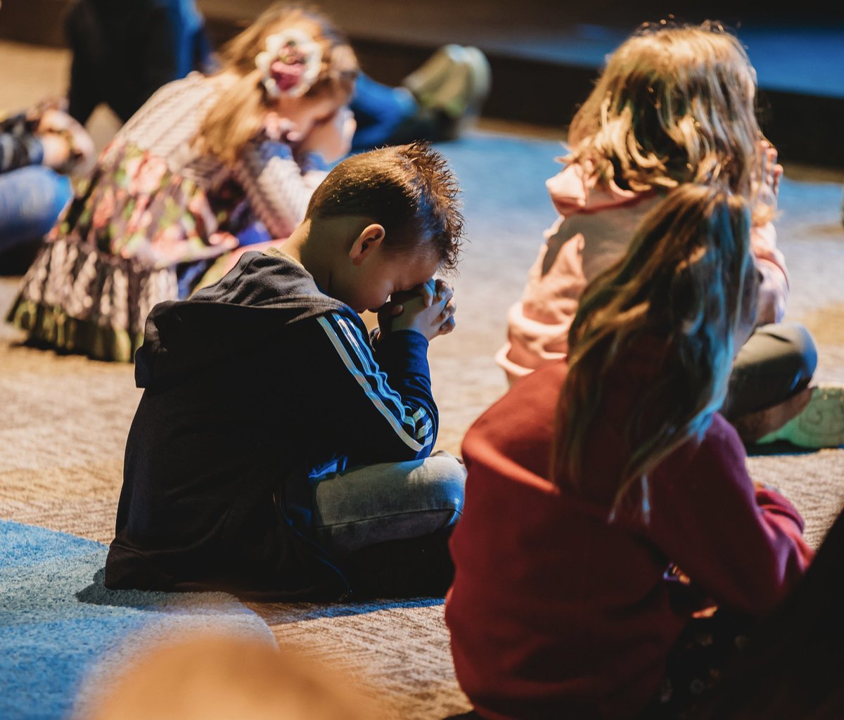 rockbridgecc's tweet photo. Is your faith one that trusts that God listens? As we move into new seasons in our lives, let's RE-move all fear and doubt from our relationship with God. 
#PrayUntil You Pray #RockBridgeChurch #RockBridge #LoveGod #LoveOthers #LiveSent #RE #Hope #Reignite #Church #Community https://t.co/i2XHWoI0Ui