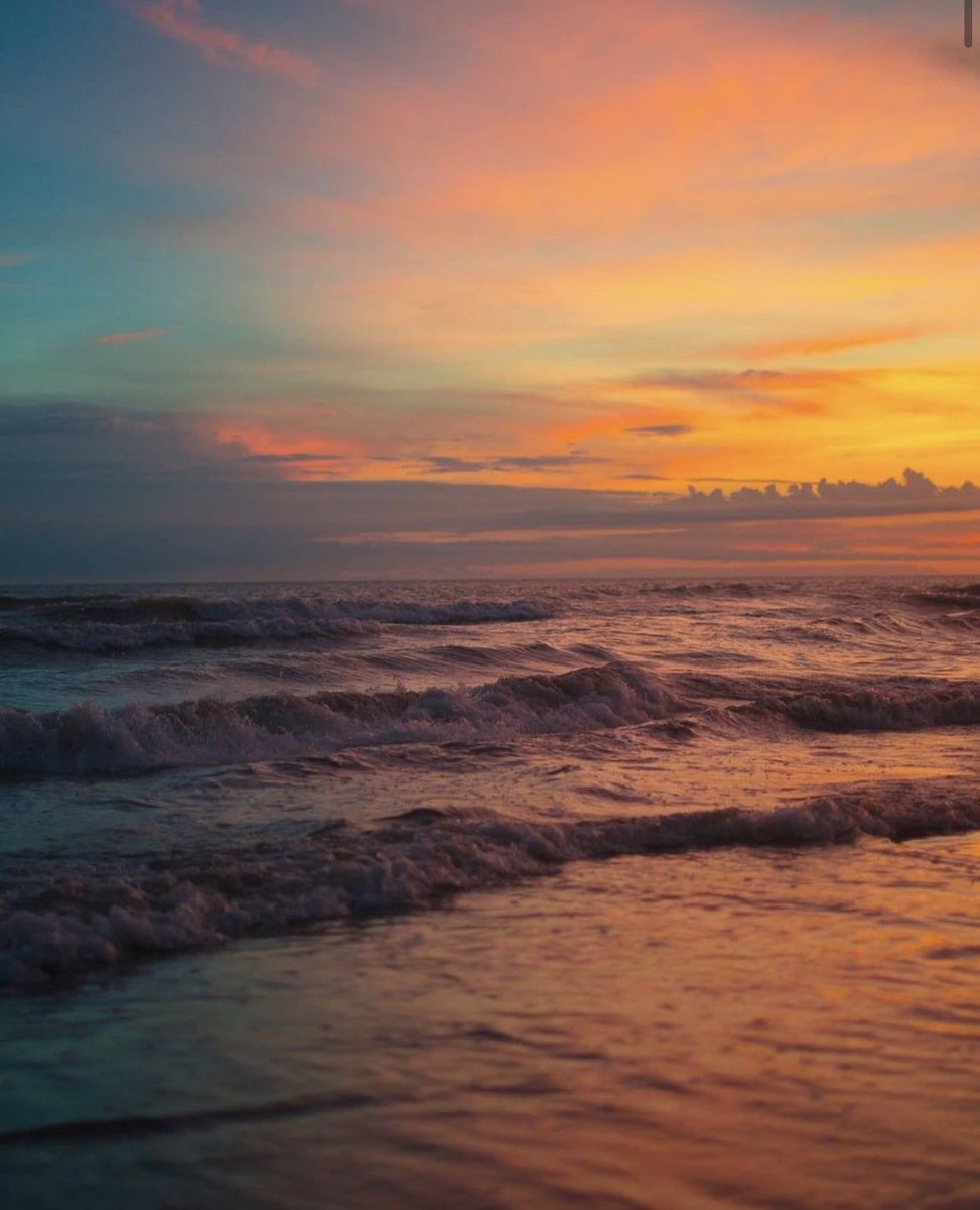 tmbIrpics's tweet image. Ocean sunset