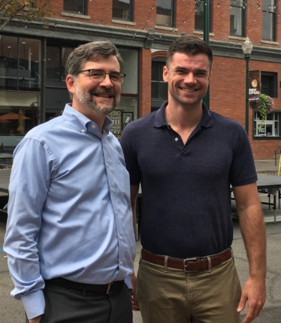 EvergreenGovRel's tweet photo. Selfie &amp; Non-Selfie style as Evergreen Everywhere hit Walla Walla today. Thank you Rep. @RudeSkyler for the conversation and excellent choice of Greek food! @EvergreenStCol https://t.co/GID6jihX2D