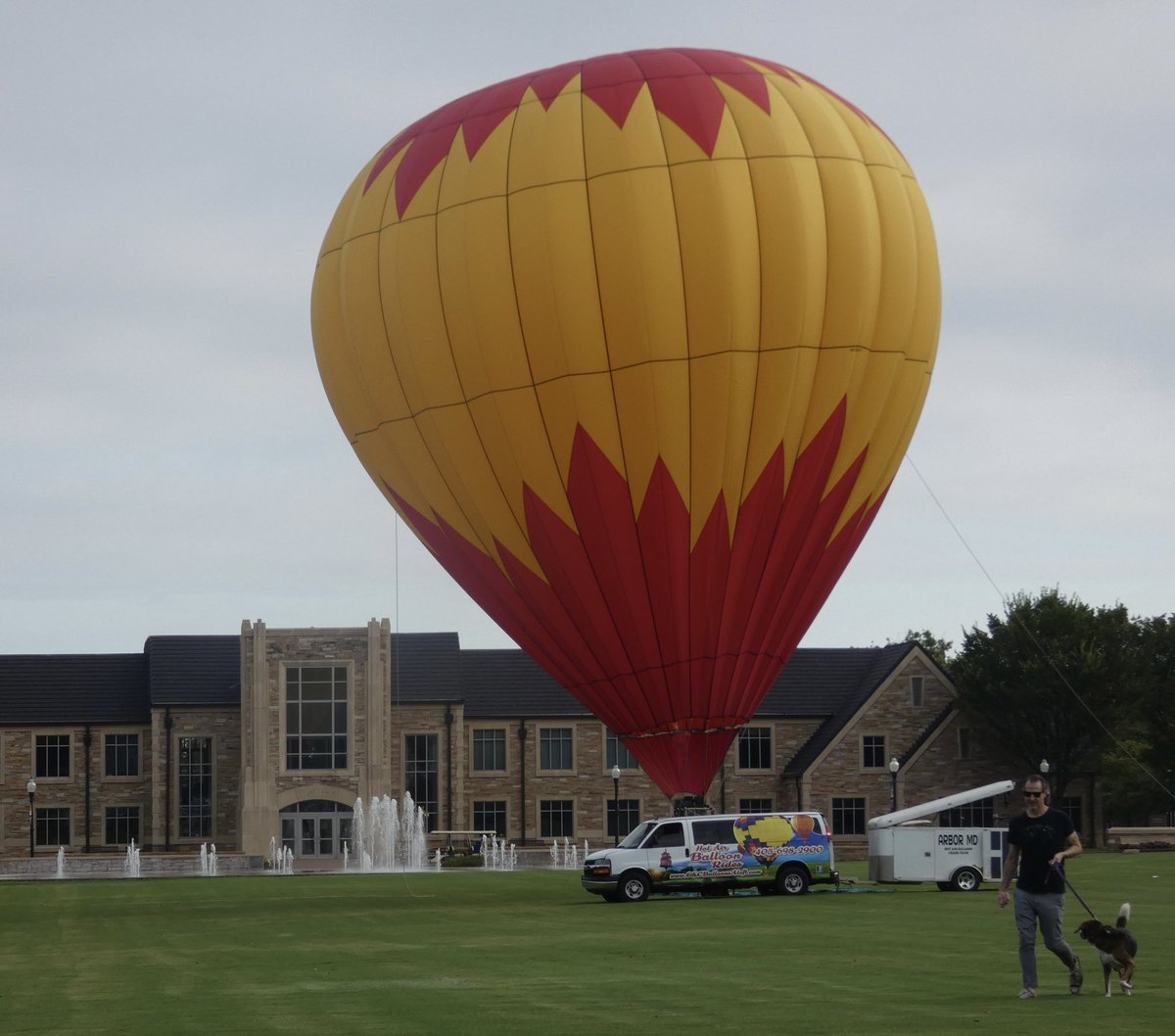 Finally here, <a href="/utulsa/">The University of Tulsa</a> freshman move-in today and we (WFF) were ready!! Chapman Commons and Campus looks great Thanks to <a href="/Spinmartin21/">Spin Martin</a>, <a href="/K_Earle1/">Kate Earle</a> and our great grounds crew