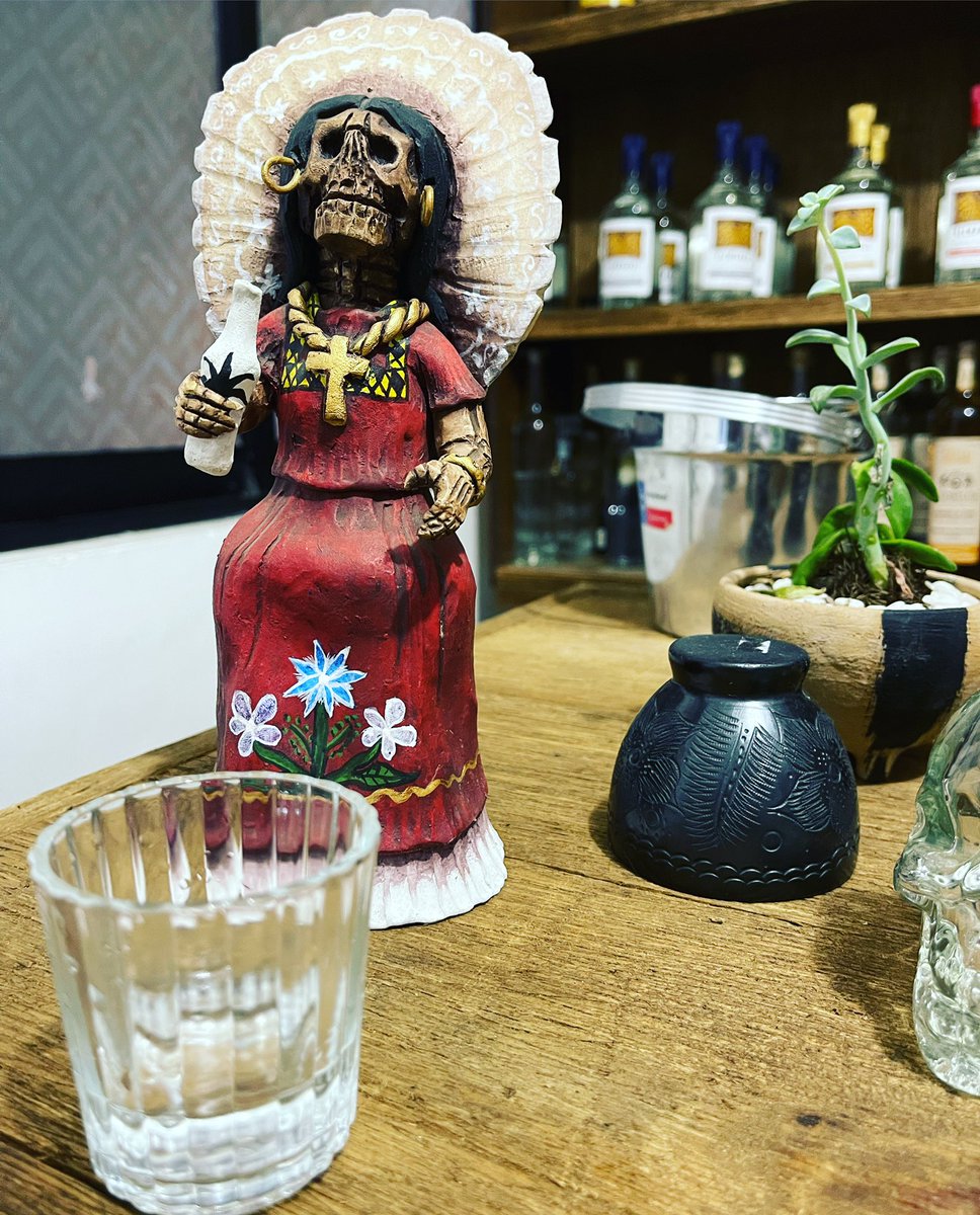 maskaritamb's tweet photo. Oaxaca = Mezcal
#Maskareando #MaskareandoEnOaxaca #MaskaritaMB https://t.co/w6z5e7i9TF