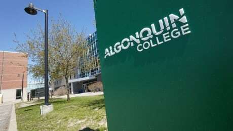 CBCOttawa's tweet image. Algonquin College mandates COVID-19 vaccination on its 3 campuses ift.tt/3APL1ys #ottnews #ottawa