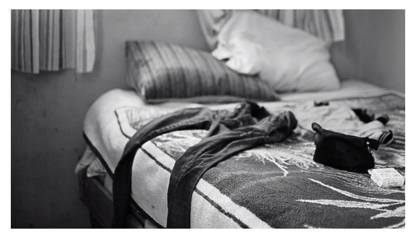 MuseoMutante's tweet photo. No se pierdan nuestro Largometraje Distrito Olvido, dirigido por Thom Díaz. Graciosa fotografía, dramáticos personajes que crean esperanzas entre la crueldad de la sociedad marginados en “Distritos Olvidos”. https://t.co/29U7A0Y4yz