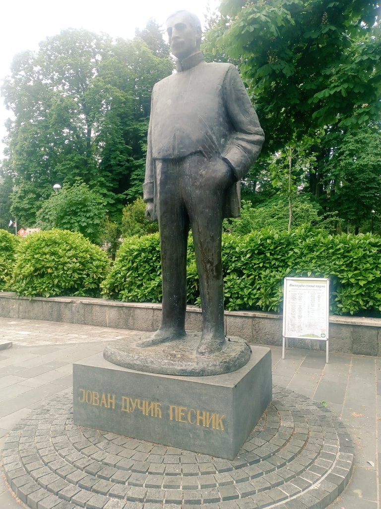 Mio1051's tweet photo. @hiperactivus Jer ja bih tad plako,i večno bi plako
Nikada se više utješio nebi. https://t.co/qpgRtTnt0U