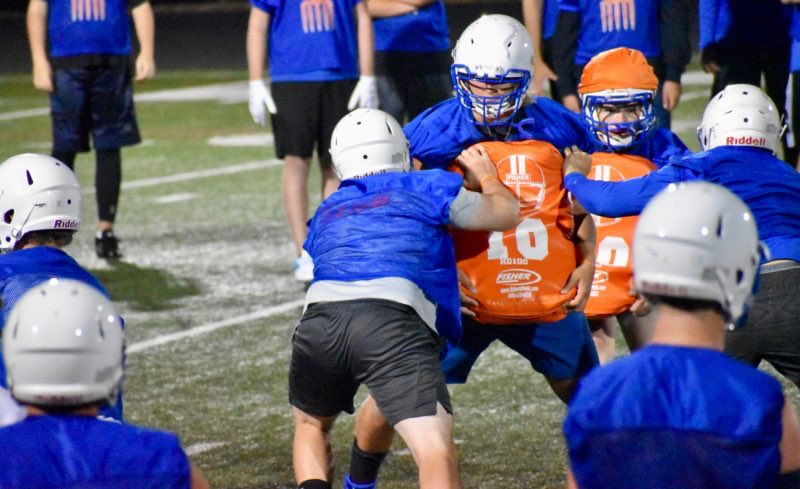 “It’s a great experience to see the growth.”

Went out to <a href="/RHSSpudderFB/">Ridgefield Football</a>'s season-opening 12:01am practice, a tradition in its third year that the Spudders use as somewhat of a measuring stick of its program trajectory. 

scorebooklive.com/washington/202…