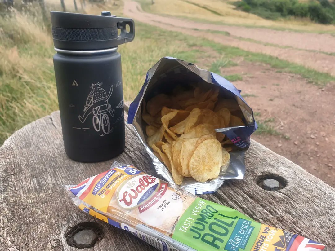 MyBikeAdventure's tweet image. Always #ChasingViews 🚲😜👌