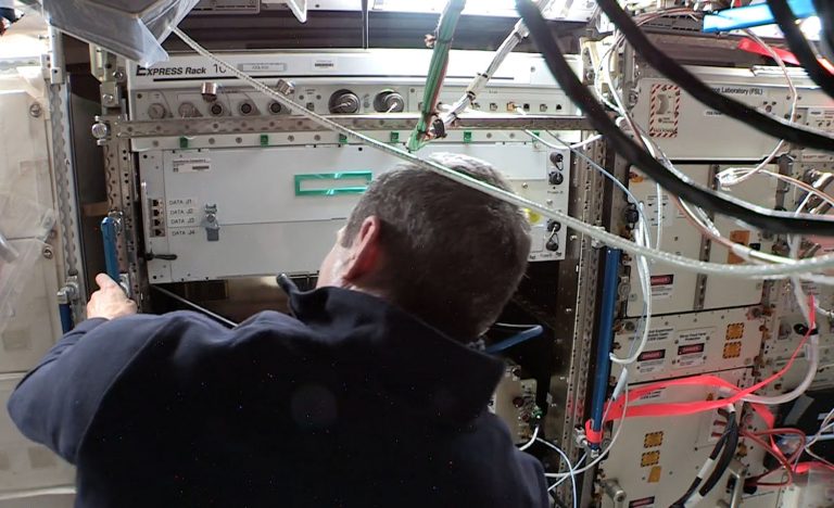 HPE_News's tweet photo. HPE Spaceborne Computer-2, sent up to the ISS in February, was purposely engineered for harsh environments and processing #AI and analytics at the edge — now in space with the International Space Station. 

Read details from @Microsoft on the partnership: https://t.co/ErJk1wCV1P https://t.co/R86k81xbTe
