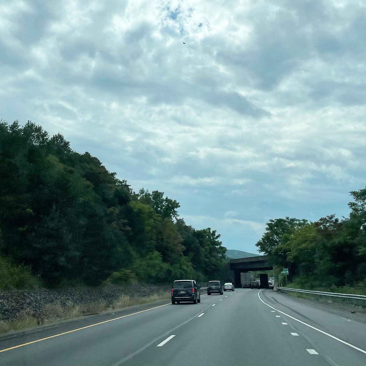LucyYang7's tweet photo. Road Trip
Driving to Pittsburgh to stay w my daughter a few days. Fun times ahead.
@abc7ny https://t.co/5TgBhjTbHW