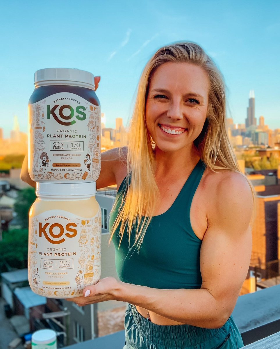 kosnaturals's tweet photo. What plant protein flavor do you think we should come out with next? π€π€€ πΈ: @kelseyvictoria.fit
#PoweredByKOS https://t.co/Lm0Gd2dblo