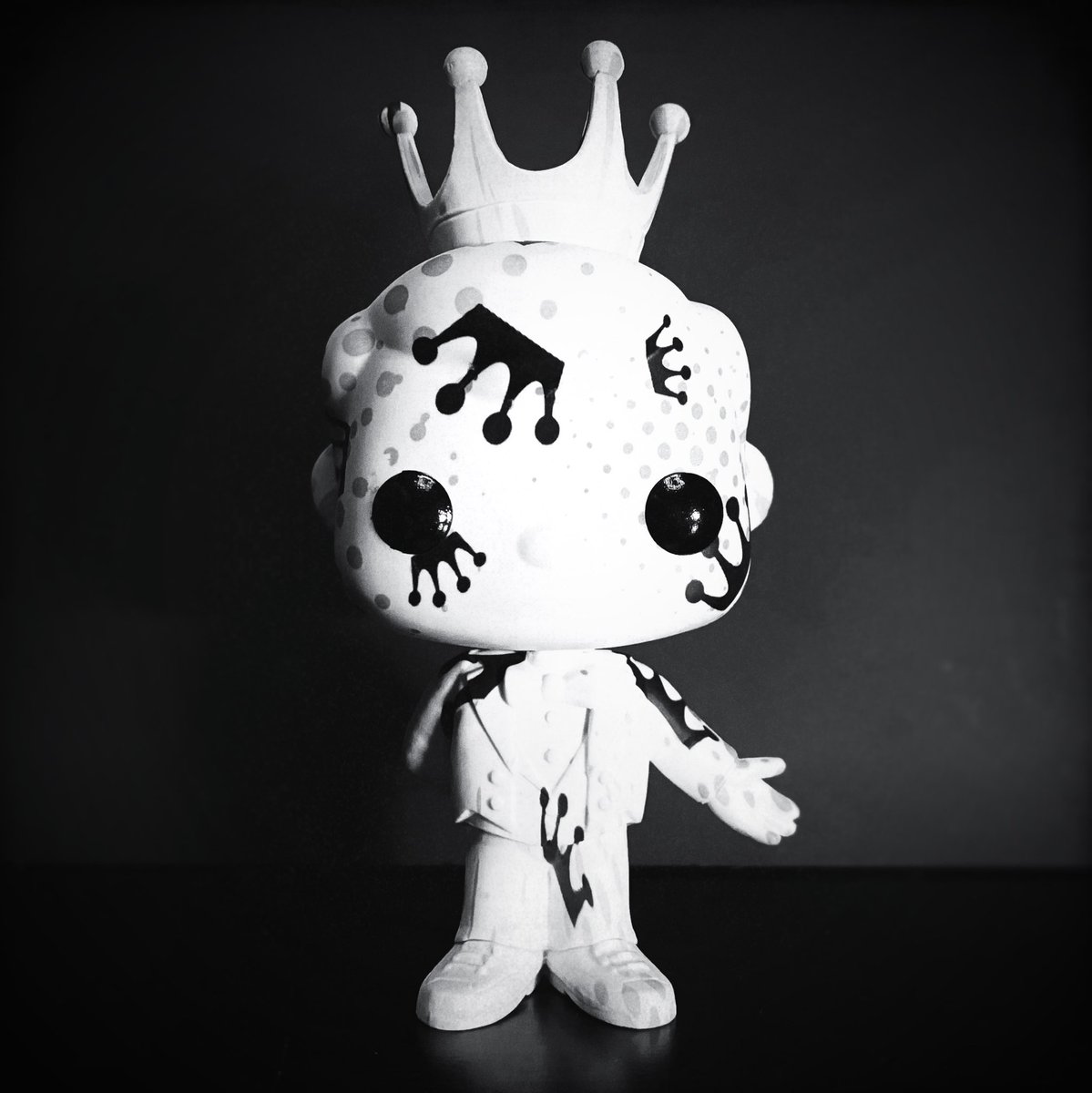 ComicsZombie's tweet photo. Freddy Funko for Black & White day.
Trying to make a negative into a positive ๐ฅฒ๐
๐
Check it out on IG: https://t.co/oOA6cfqKvv
#funkophotoadaychallenge @funko #funkophotgraphy #funkofunatic #funkoartistseries #freddyfunko #boxoffun2021 #morefunin2021 https://t.co/zSZTVMmN7e