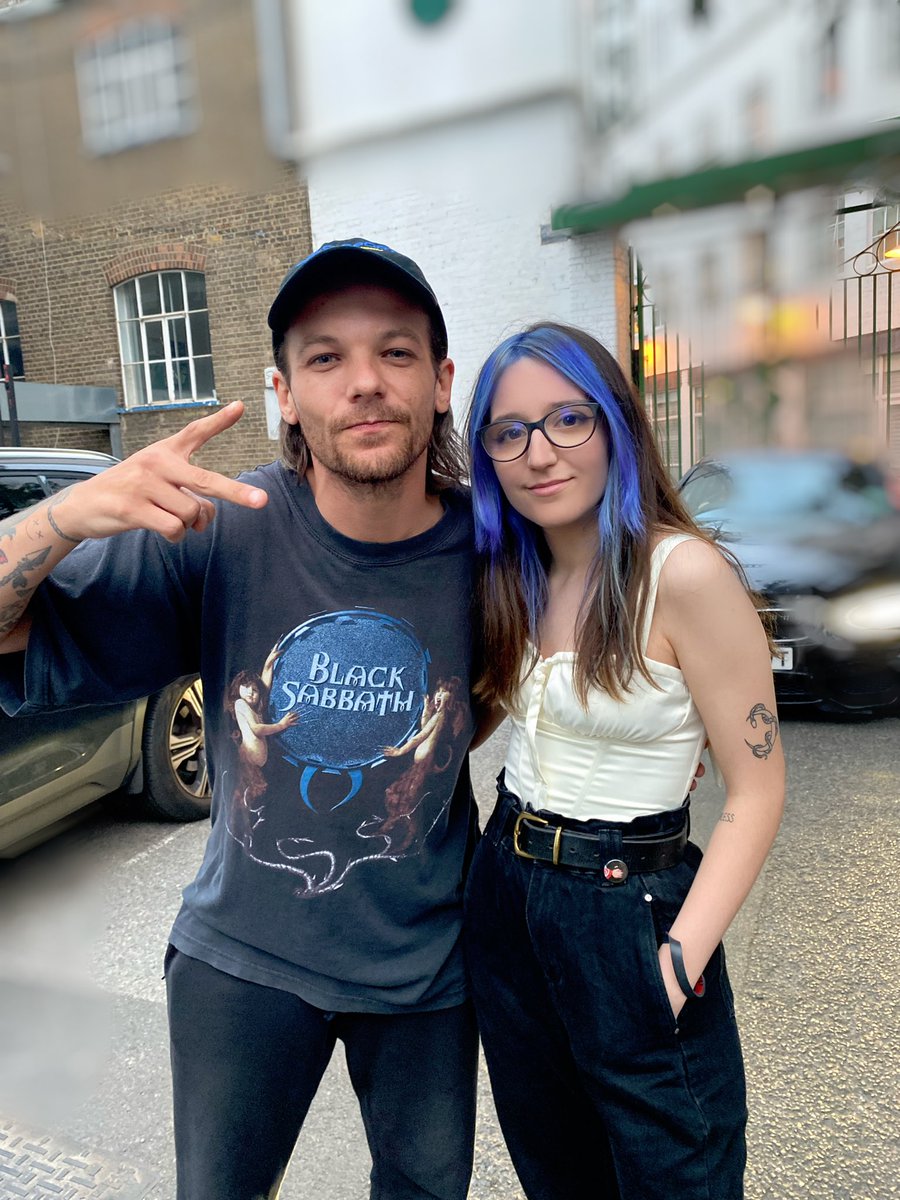 It was so nice to see you again @Louis_Tomlinson ! 🤍