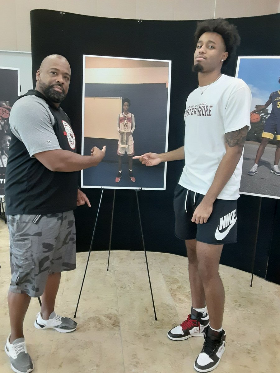 MemphisBulls's tweet photo. Congratulations to Memphis Bulls Elite player Kohen Thompson on signing with the University of Maryland Eastern Shore!
#ANOTHERONE! https://t.co/u7oYSU7Wss