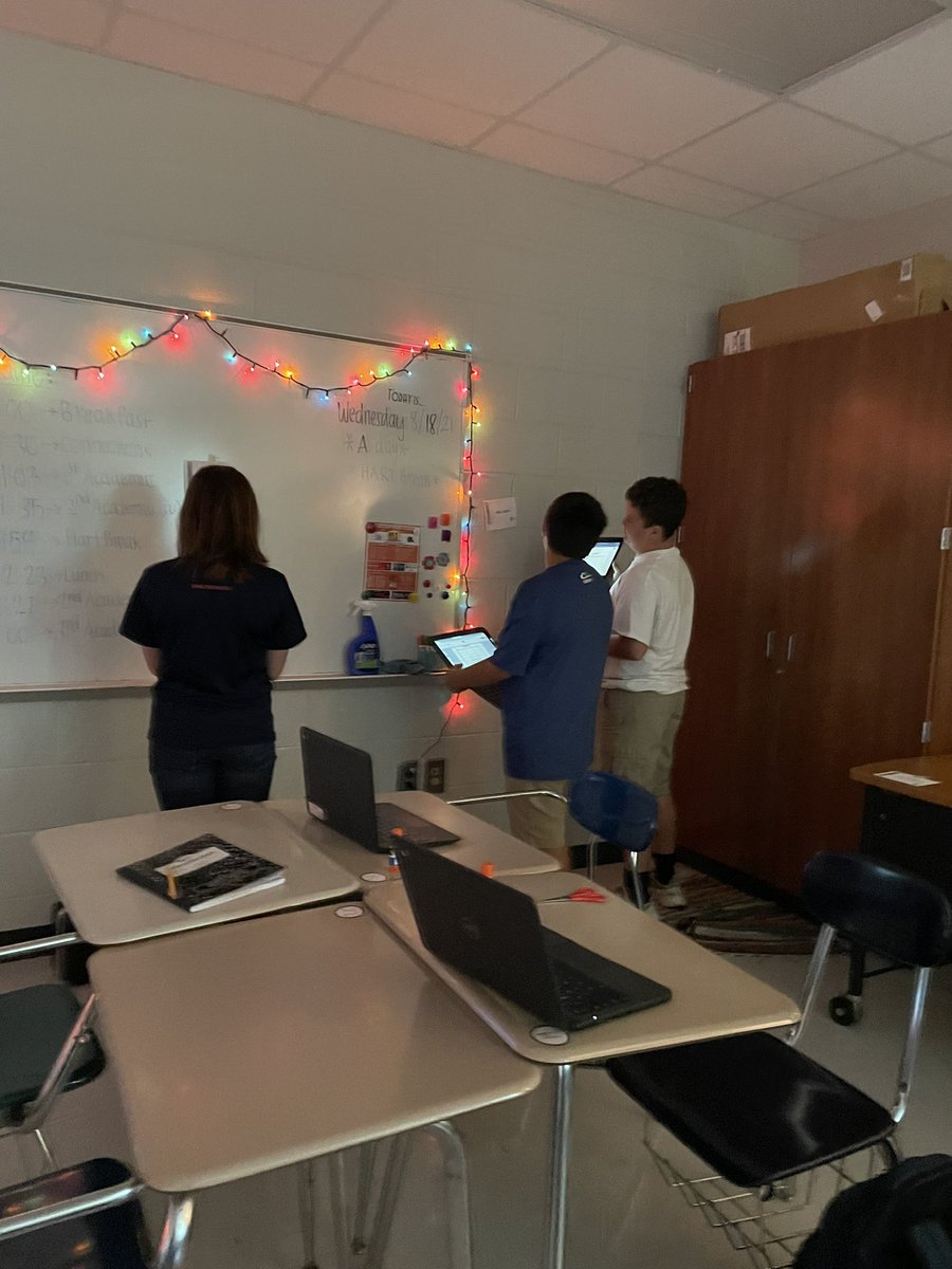 LacountMichaela's tweet image. Today my 7th graders had the opportunity to “show what they know” with Adding &amp;amp; Subtracting Integers! They did a great job working collaboratively on Task Cards throughout the classroom and hallway! #OneHartBeat #iTeachSeventh