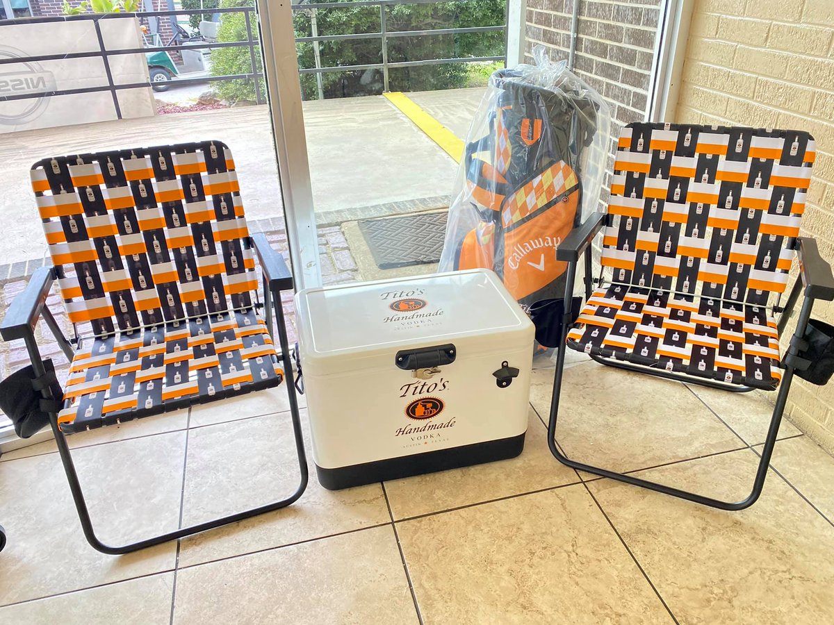 Our 2-Day Golf Classic kicks off bright and early at Burns Park, tomorrow, August 19-20th!  We’ve also got Raffle Giveaways for these AMAZING items below.  1 entry for $5 OR 5 entries for $20, for a chance at one of these prizes!  For more info: facebook.com/TheNLRChamber