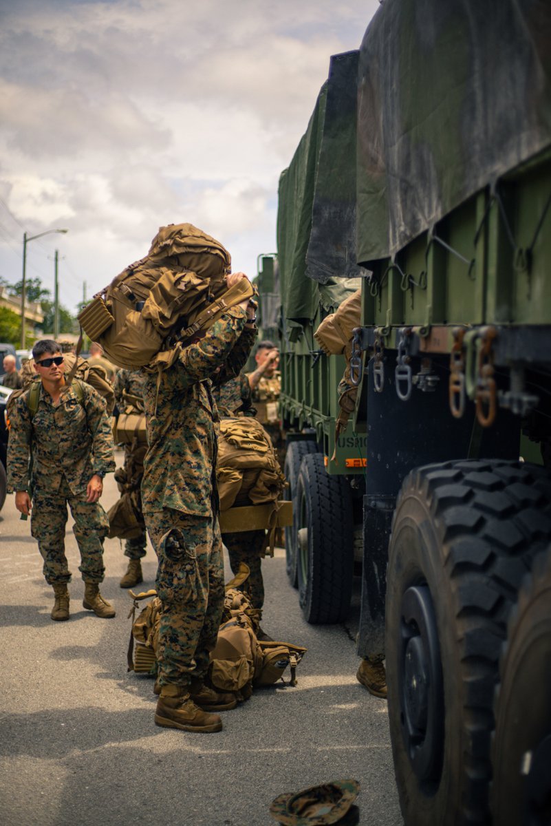 2dMarDiv's tweet photo. Marines from 1/6 prepare to depart Camp Lejeune, N.C., Aug. 18, 2021. The Marines are preparing to deploy in support of Joint Task Force-Haiti for a #HumanitarianAssistanceDisasterRelief mission.
#TheFollowMeDivision #HelpHaiti https://t.co/VCAUVBRTBx