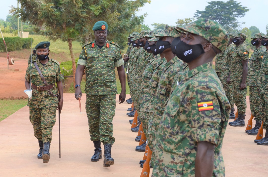 mkainerugaba's tweet photo. Brigadier Bob Ogik, the energetic and determined Chief of Staff of Land Forces addressing soldiers who finished a political education course yesterday. God bless Uganda! https://t.co/AG613AQmjq