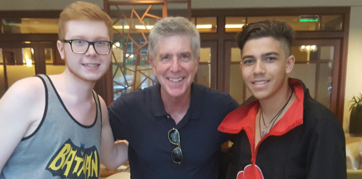 RT @ImMytheros: I hung out with Tom Bergeron at dinner one year dressed as an Akatsuki member hbu https://t.co/iGiHpSZVpB