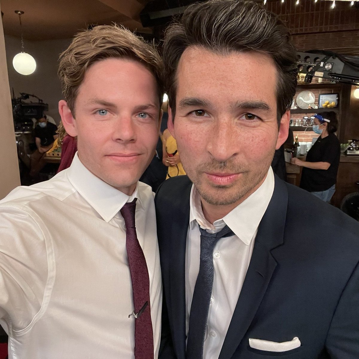 TeeTeePorsMom's tweet photo. Lachlan being the cutest bestie ever  I love his friendships and how they are literally all my faves #Jachlan #Lanielle #Barchlan #Lake https://t.co/9AGquKSeHt