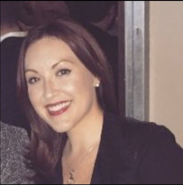 debersdsu's tweet image. Words of Wisdom Wednesday from our Liderazgo, ¡DEBERías Saber!

Meet Monique Escobedo who is part of the DEBER Research and Evaluation team. She was appointed to work with Dr. Sera Hernández as a GA in the JDP at SDSU who invited her to collaborate with the DEBER community.