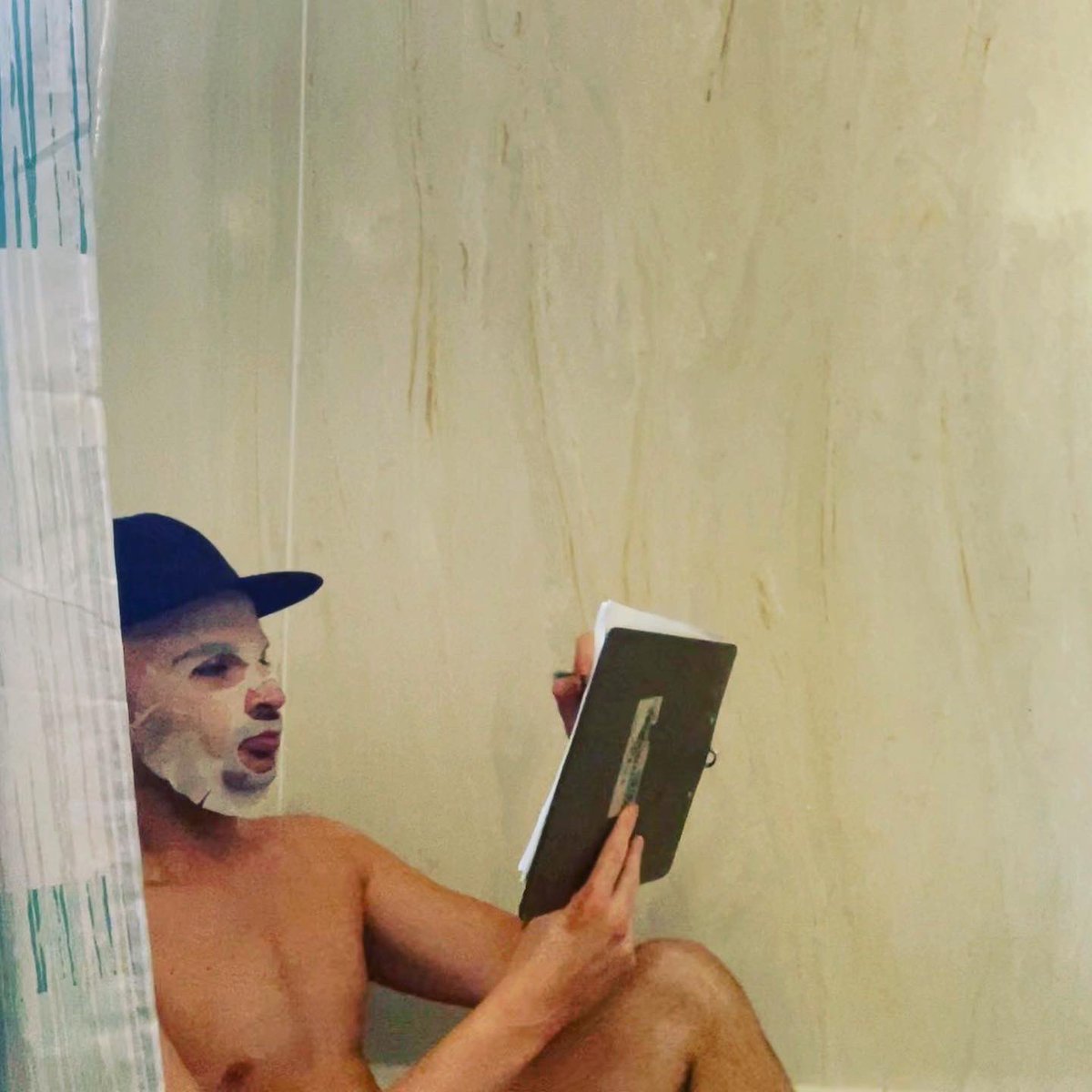 EvansExplosion's tweet image. Storyboarding my next music video , while taking a bath , and working on my complexion… what can I say I really be doing THE MOST !!!!——-Come see it all together this weekend at Albuquerque Pride’s Parade , you’re invited to come be in my party van float . It’s gonna be poppin !