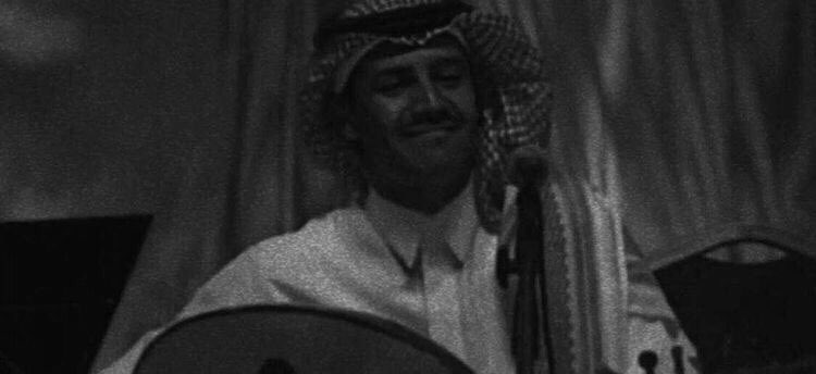 50_Mesh's tweet photo. وقالها خالد: 

لو جمعت أيام عمري من فرح 
ماتساوي لحظه من وقتي معك

#خالد_عبدالرحمن https://t.co/UvTExGEQ5w