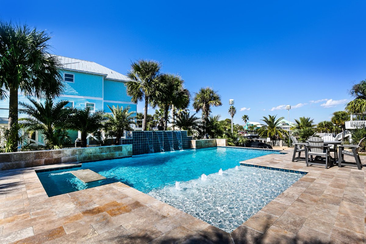 premierpoolsUS's tweet photo. Beat the summer heat and head outside to jump in your pool! βοΈ
.
.
.
#premierpoolsandspas #readysetsummer #readysetswim #premierpools #pools #pool #swimmingpool #poolside #pooldesign #poolservice #swimmingpools #swimming #pooltime #poolbuilder #poolsofinstagram #summer #poolp... https://t.co/IhNHl4T6cs