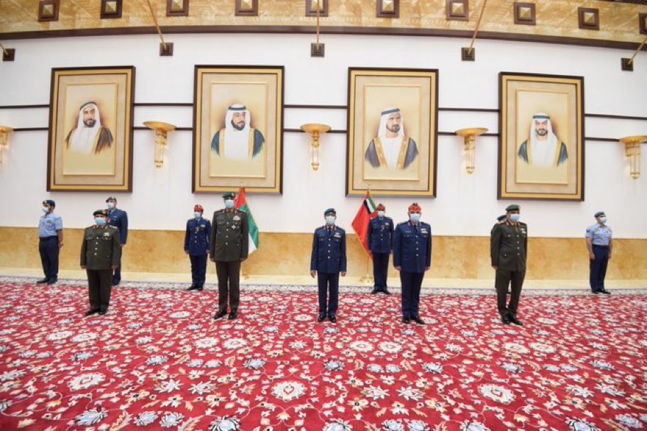 Emiratey78's tweet photo. الله يحفظكم اين ما ذهبتم يا صقورنا المخلصين 

#جنود_الامارات_البواسل https://t.co/3rCf7WRK4i