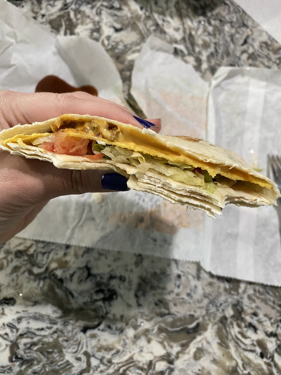 ChappellBethany's tweet photo. Damn @tacobell I know Covid is hitting everyone hard but y’all gotta cut back that much!?? This isn’t even a tacos worth of filling for $4.59!? Wtf #whereisthemeat #beefisnotwhatsfordinner https://t.co/HSPaOmq5ea