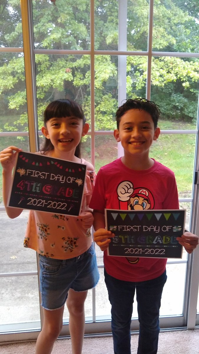 TereZu16's tweet photo. Hard to believe I have a 4th and 5th grader, they are growing up way too fast.
Have an amazing school year Cami and Alex ❤️
@hweDCSD
#DCSDay1 https://t.co/Fn8fPcK2V0