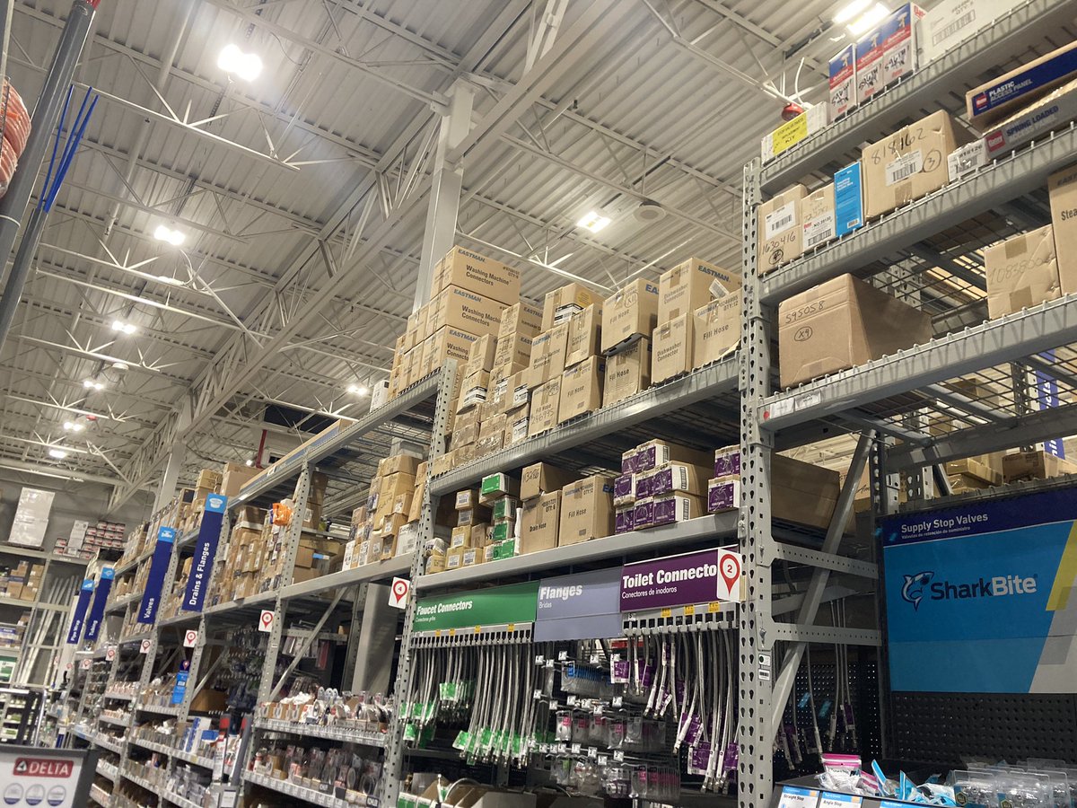 lindseyAtLowes's tweet photo. Keeping our shelves stocked and customer-ready! #BeforeAndAfter #Downstocking #lowes2894 @AlisonLowes2894 https://t.co/sspt0ZBLgG