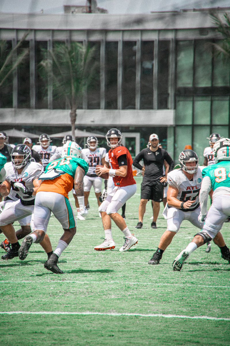 Entitled Network tweet media