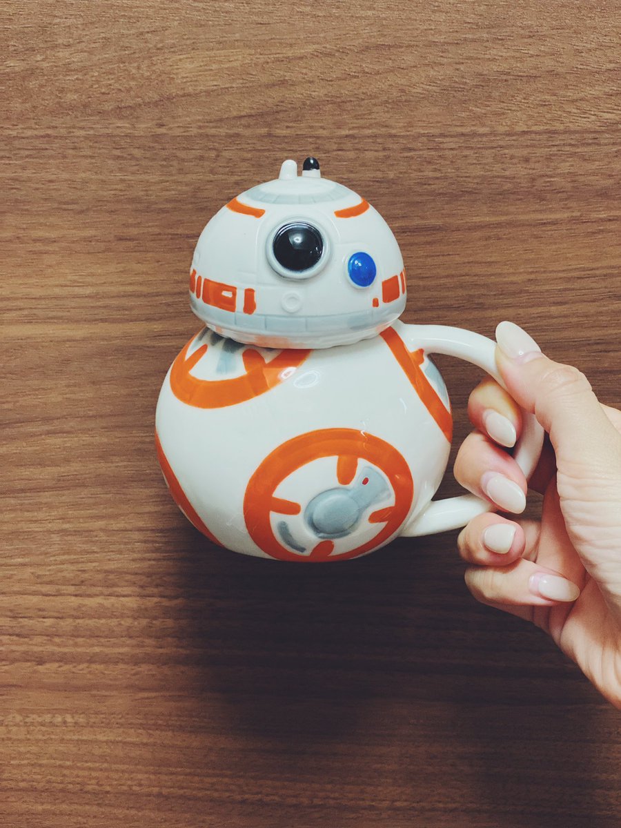 jnk2nd's tweet photo. 可愛すぎるけど、飲みにくすぎる設計🤣💓💥笑
…飾ります。笑

#スターウォーズ
#STARWARS
#BB8
#3Dマグカップ
#スターウォーズ好きと繋がりたい https://t.co/B6SCwiCssx